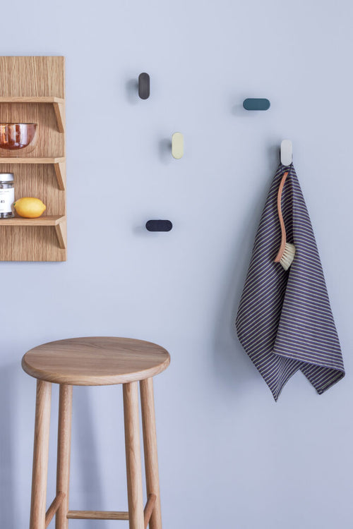 Acorn Bar Stool Natural