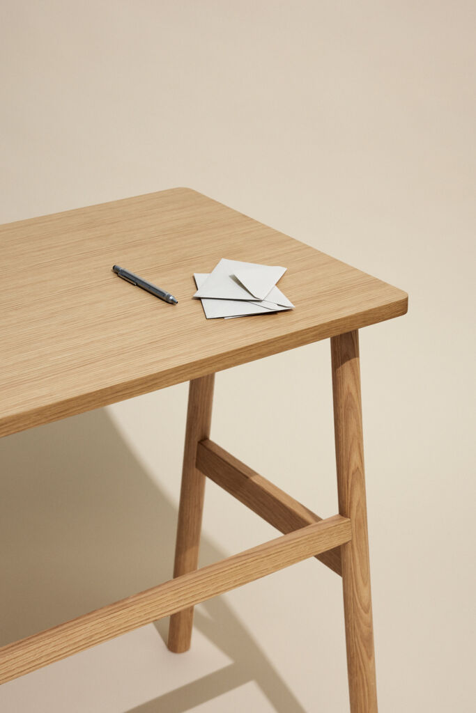 Acorn Desk Natural