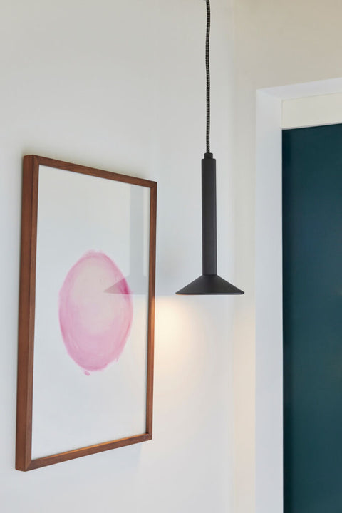 Chromatic Pendant Black