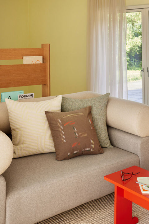 Floy Cushion Sand/Yellow