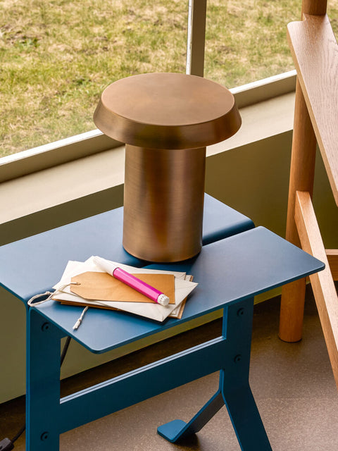 Keen Table Lamp Burnished brass