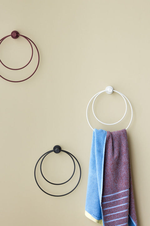 Loop Towel Holder Black