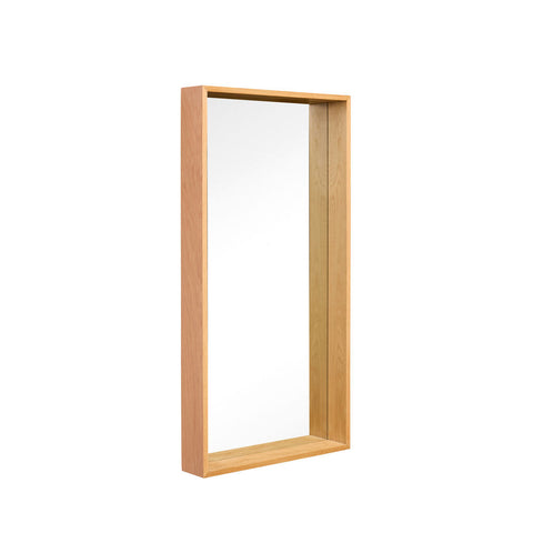 Still Mirror Natural