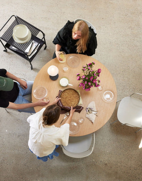 Straight Dining Table Round Natural