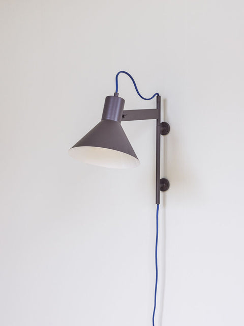 Studio Wall Lamp Brown