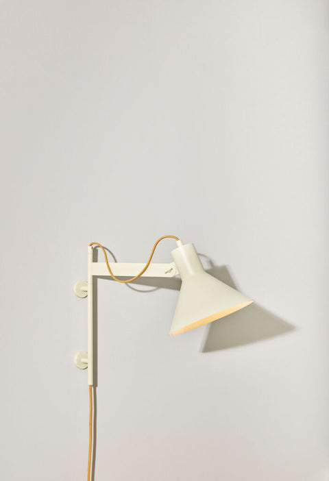 Studio Wall Lamp Light green